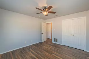 144 Love Trail Ct, Paradise, TX 76073 - Photo 17
