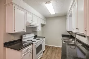1517 Raintree Ln, Cleburne, TX 76033 - Photo 11