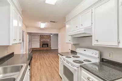 1517 Raintree Lane, Cleburne, TX 76033 - Photo 13