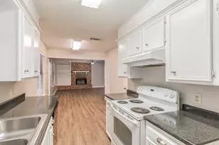 1517 Raintree Ln, Cleburne, TX 76033 - Photo 13