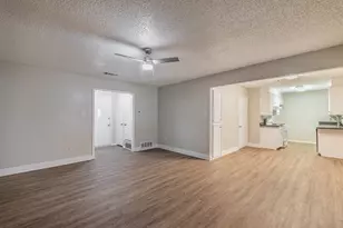 1517 Raintree Ln, Cleburne, TX 76033 - Photo 5