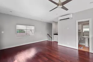 4319 Cabell Dr, Dallas, TX 75204 - Photo 29
