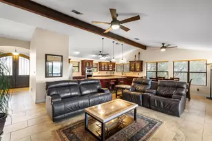 129 Jewel Ln, Spicewood, TX 78669 - Photo 13