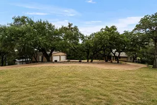 129 Jewel Ln, Spicewood, TX 78669 - Photo 23