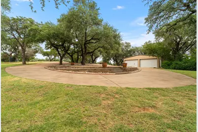 129 Jewel Lane, Spicewood, TX 78669 - Photo 9
