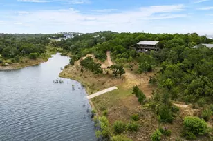 129 Jewel Ln, Spicewood, TX 78669 - Photo 17