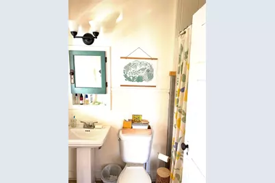 615 W Oak Street #C, Denton, TX 76201 - Photo 15