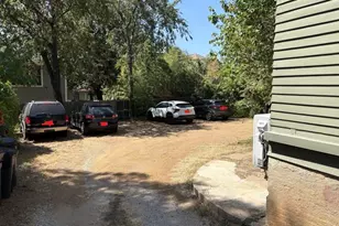615 W Oak St, Denton, TX 76201 - Photo 19