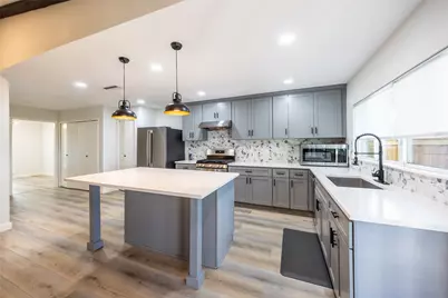 1948 Rambling Ridge Lane, Carrollton, TX 75007 - Photo 11