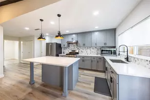 1948 Rambling Ridge Ln, Carrollton, TX 75007 - Photo 11