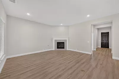 8904 Wichita Lane, Denton, TX 76226 - Photo 5