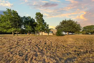 2641 Pleasant Run, Crawford, TX 76689 - Photo 35