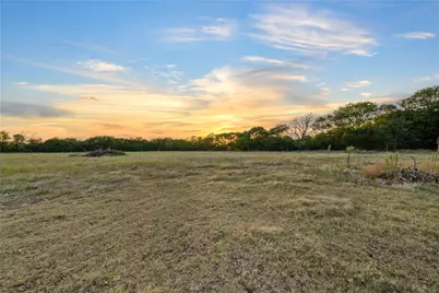 2641 Pleasant Run, Crawford, TX 76689 - Photo 39