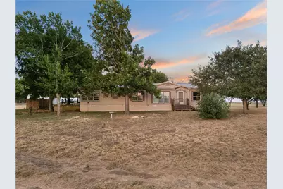 2641 Pleasant Run, Crawford, TX 76689 - Photo 3