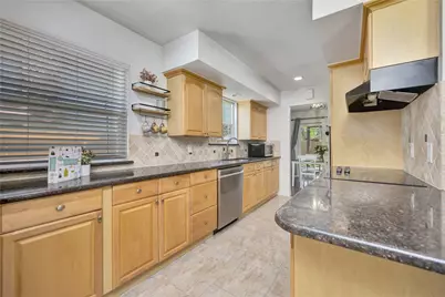 2812 Norwood Lane, Arlington, TX 76013 - Photo 13