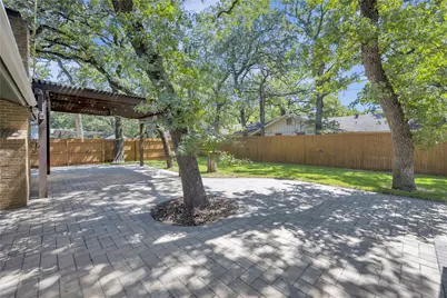 2812 Norwood Lane, Arlington, TX 76013 - Photo 37