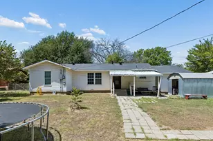 3504 Katrine St, Haltom City, TX 76117 - Photo 27