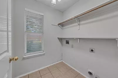2741 White Oak Drive, Grand Prairie, TX 75052 - Photo 15