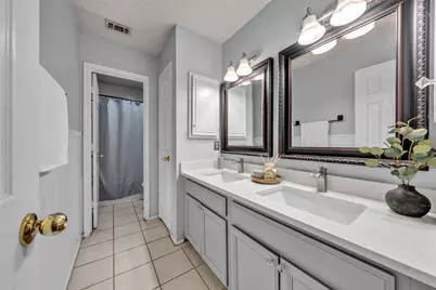 2741 White Oak Drive, Grand Prairie, TX 75052 - Photo 19