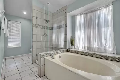 2741 White Oak Drive, Grand Prairie, TX 75052 - Photo 31