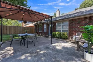 2741 White Oak Dr, Grand Prairie, TX 75052 - Photo 35