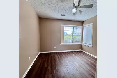 205 Sunset Drive, Glenn Heights, TX 75154 - Photo 19