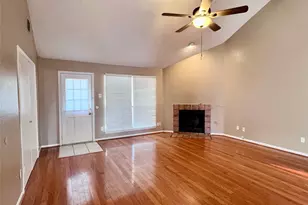 205 Sunset Dr, Glenn Heights, TX 75154 - Photo 3