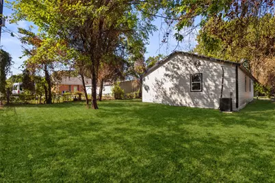 212 E Marguerita Drive, Garland, TX 75040 - Photo 29