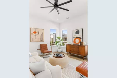 2015 N Prairie Avenue #203, Dallas, TX 75204 - Photo 11