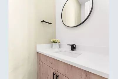 2015 N Prairie Avenue #203, Dallas, TX 75204 - Photo 23