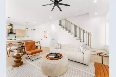 2015 N Prairie Avenue #203, Dallas, TX 75204 - Photo 13