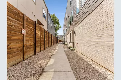 2015 N Prairie Avenue #203, Dallas, TX 75204 - Photo 29