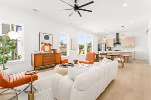 2015 N Prairie Ave, Dallas, TX 75204 - Photo 9