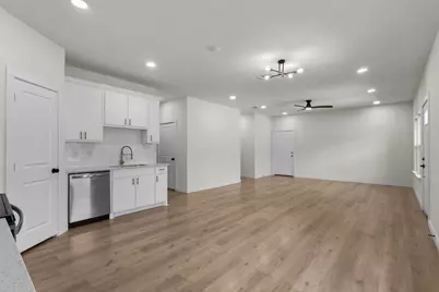 333 Levant Avenue, Dallas, TX 75217 - Photo 13