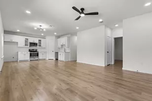 333 Levant Ave, Dallas, TX 75217 - Photo 7