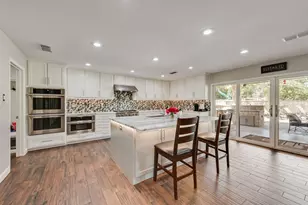 1205 Florence Dr, Azle, TX 76020 - Photo 9