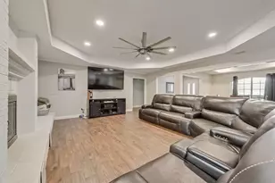 1205 Florence Dr, Azle, TX 76020 - Photo 7