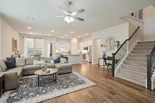 917 Meadows Dr, Argyle, TX 76226 - Photo 9