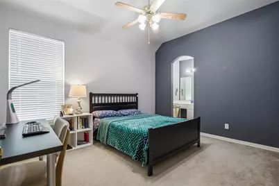 9024 Bottlebrush Lane, Irving, TX 75063 - Photo 29