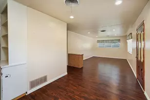 600 E Liberty St, Pilot Point, TX 76258 - Photo 7