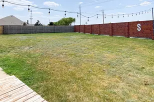 7901 Wildwest Dr, Fort Worth, TX 76131 - Photo 35