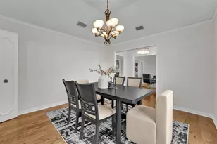 9511 Robin Meadow Dr, Dallas, TX 75243 - Photo 7