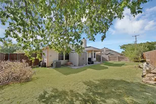 112 Blackforest Rd, Krum, TX 76249 - Photo 33