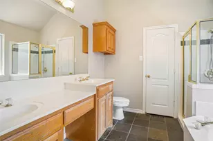 1025 Westgrove Dr, Saginaw, TX 76179 - Photo 15