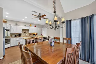 4120 Fairlakes Ct, Dallas, TX 75228 - Photo 11