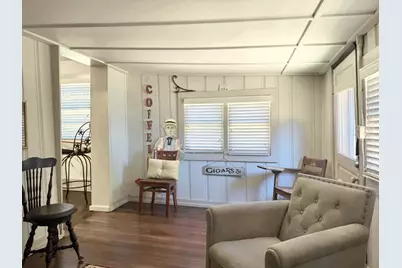 902 W Pearl Street, Granbury, TX 76048 - Photo 21