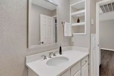 218 N Beacon Street #108, Dallas, TX 75214 - Photo 21