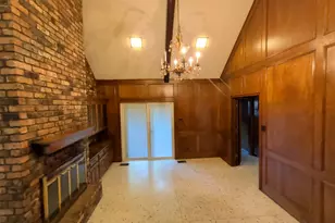 2311 Lakeside Dr, Arlington, TX 76013 - Photo 7