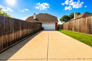 1114 Hidden Creek Dr, Allen, TX 75002 - Photo 13