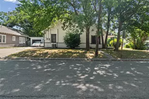 1406 Sycamore St, Commerce, TX 75428 - Photo 27
